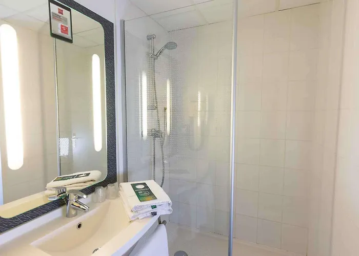 Ibis Dunkerque 호텔 3*