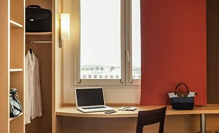Ibis Dunkerque Hotel